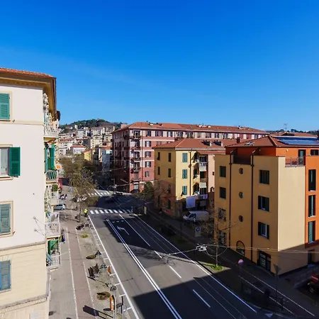 Πανσιόν Crimar Cri